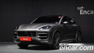 Porsche Cayenne 4.0 GTS Coupe 2025 года из Южной Кореи