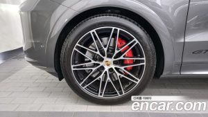 Porsche Cayenne 4.0 GTS Coupe 2025 года из Южной Кореи