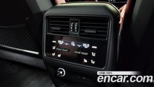 Porsche Cayenne 4.0 GTS Coupe 2025 года из Южной Кореи