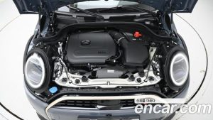 Mini Cooper Convertible Favoured 2025 года из Южной Кореи