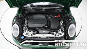 Mini Cooper Convertible Favoured 2025 года из Южной Кореи