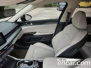 Kia K5 1.6 Turbo 2024 года из Южной Кореи