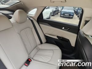 Kia K5 1.6 Turbo 2024 года из Южной Кореи