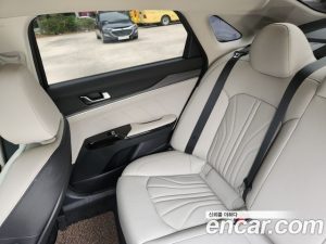 Kia K5 1.6 Turbo 2024 года из Южной Кореи