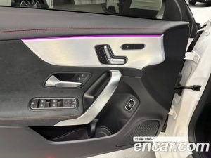 Mercedes-Benz CLA-Class CLA250 4MATIC 2024 года из Южной Кореи