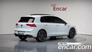 Volkswagen Golf 2.0 GTI 2024 года из Южной Кореи