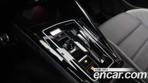 Volkswagen Golf 2.0 GTI 2024 года из Южной Кореи