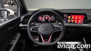 Volkswagen Golf 2.0 GTI 2024 года из Южной Кореи