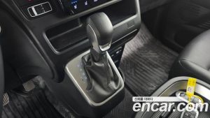Hyundai Staria Wagon 5 2024 года из Южной Кореи
