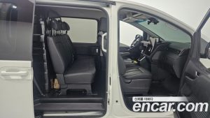 Hyundai Staria Wagon 5 2024 года из Южной Кореи