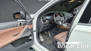 BMW X6 xDrive40i M Sport 2023 года из Южной Кореи