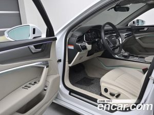 Audi A6 45 TFSI 2025 года из Южной Кореи