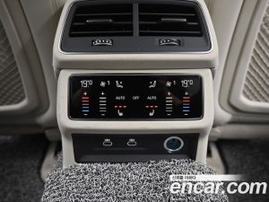 Audi A6 45 TFSI 2025 года из Южной Кореи