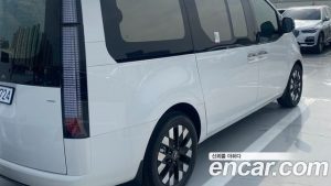 Hyundai Staria 4WD Lounge 9-Seater 2025 года из Южной Кореи