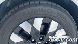 Hyundai Staria 4WD Lounge 9-Seater 2025 года из Южной Кореи
