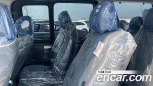 Hyundai Staria 4WD Lounge 9-Seater 2025 года из Южной Кореи