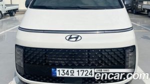 Hyundai Staria 4WD Lounge 9-Seater 2025 года из Южной Кореи