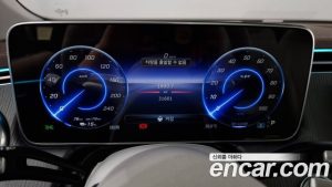 Mercedes-Benz EQS EQS450 4MATIC 2023 года из Южной Кореи