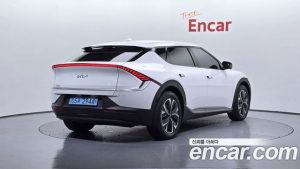 Kia EV6 Long Range 2024 года из Южной Кореи