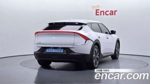 Kia EV6 Long Range 2024 года из Южной Кореи