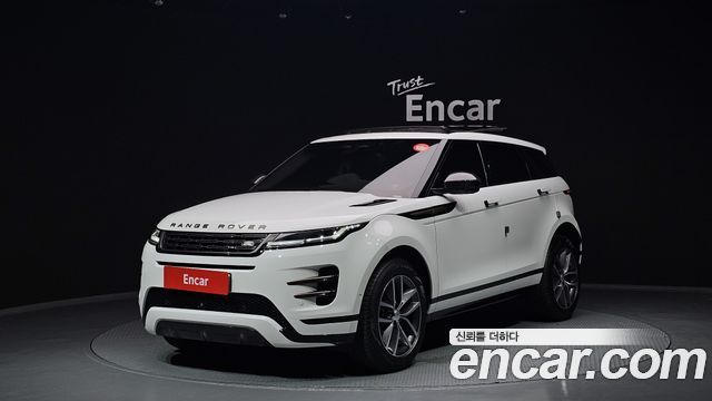 Land Rover Range Rover Evoque P250 Dynamic SE 2024 года из Кореи