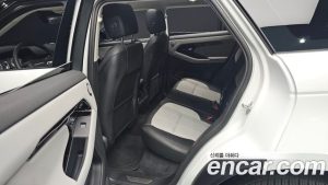 Land Rover Range Rover Evoque P250 Dynamic SE 2024 года из Южной Кореи