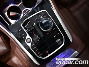 BMW X6 xDrive40i M Sport 2024 года из Южной Кореи