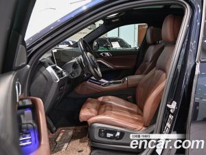 BMW X6 xDrive40i M Sport 2024 года из Южной Кореи