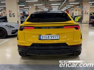 Lamborghini Urus 4.0 V8 Performante 2024 года из Южной Кореи