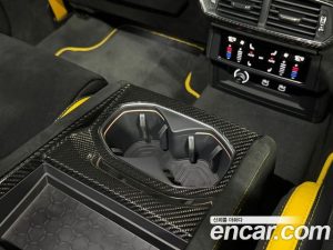 Lamborghini Urus 4.0 V8 Performante 2024 года из Южной Кореи