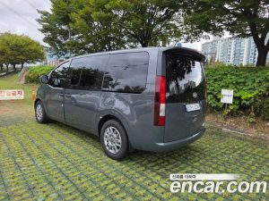 Hyundai Staria Wagon 5 2025 года из Южной Кореи