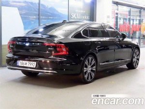 Volvo S90 B6 AWD ULTIMATE Bright 2024 года из Южной Кореи