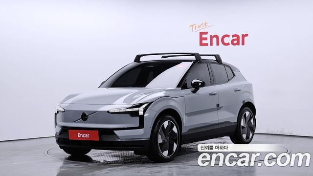 Volvo EX30 Ultra 2025 года из Кореи