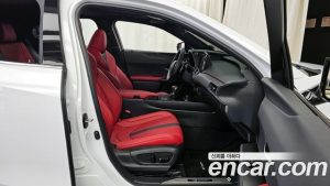Lexus UX 2.0 F-Sport 2WD 2024 года из Южной Кореи