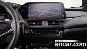 Lexus UX 2.0 F-Sport 2WD 2024 года из Южной Кореи