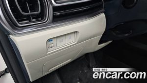 Kia Sorento HEV 1.6 2WD 2025 года из Южной Кореи
