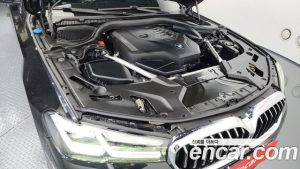 BMW 5-Series 530i xDrive Luxury 2023 года из Южной Кореи