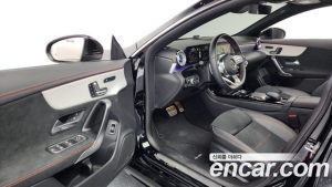 Mercedes-Benz CLA-Class CLA250 4MATIC 2023 года из Южной Кореи