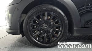 Mini Cooper 5Door CLASSIC 2024 года из Южной Кореи