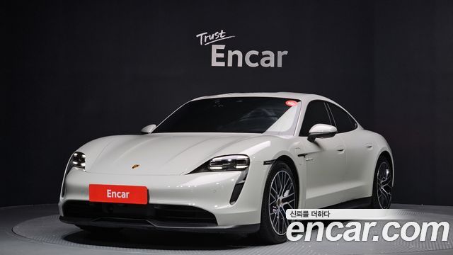 Porsche Taycan Base 2023 года из Кореи