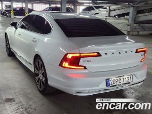 Volvo S90 B6 AWD ULTIMATE Bright 2024 года из Южной Кореи