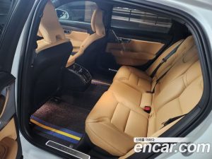 Volvo S90 B6 AWD ULTIMATE Bright 2024 года из Южной Кореи