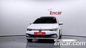 Volkswagen Golf 2.0 TDI Prestige 2024 года из Южной Кореи