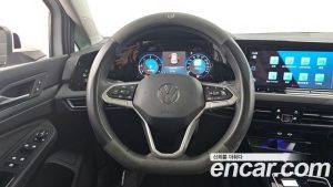 Volkswagen Golf 2.0 TDI Prestige 2024 года из Южной Кореи