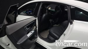 Mercedes-Benz EQE EQE350 4MATIC 2023 года из Южной Кореи