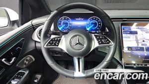 Mercedes-Benz EQE EQE350 4MATIC 2023 года из Южной Кореи
