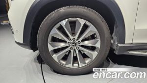 Mercedes-Benz GLE-Class GLE300d 4MATIC 2023 года из Южной Кореи