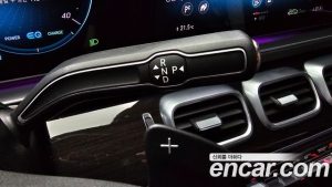 Mercedes-Benz GLE-Class GLE300d 4MATIC 2023 года из Южной Кореи