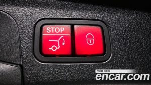 Mercedes-Benz GLE-Class GLE300d 4MATIC 2023 года из Южной Кореи