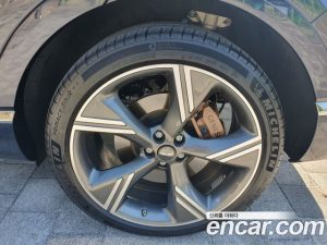 Genesis GV80 3.5T Бензин AWD 2024 года из Южной Кореи